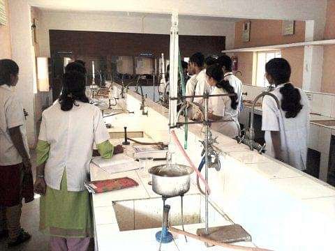 Ashokrao_Mane_College_of_Pharmacy